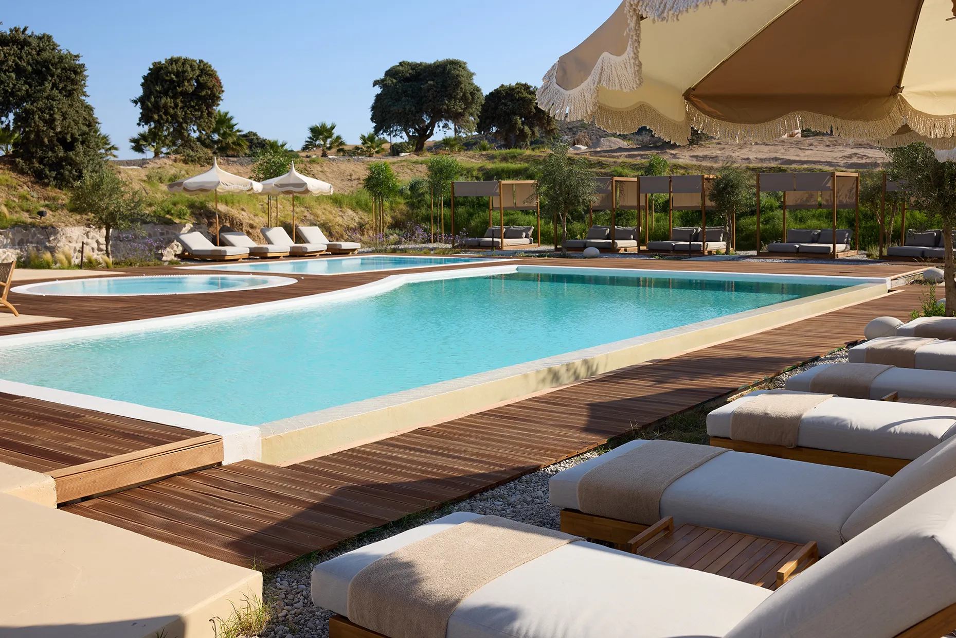 Golden Milos Domotel-9314