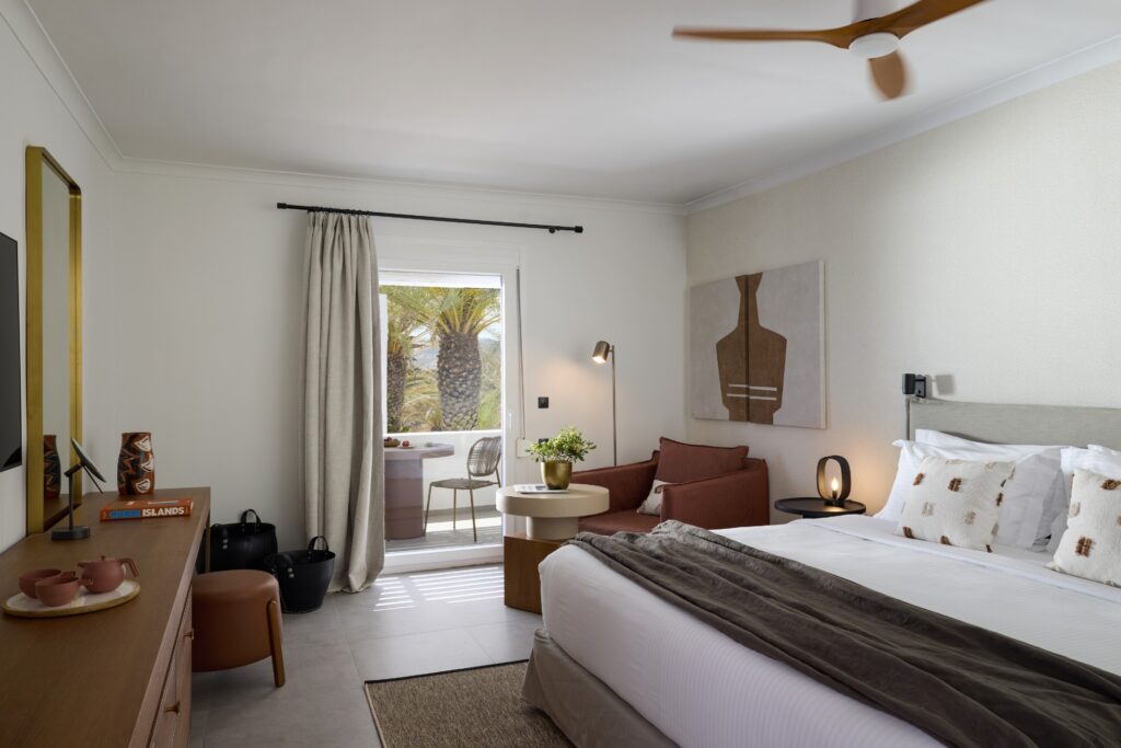 Golden Milos Comfort main