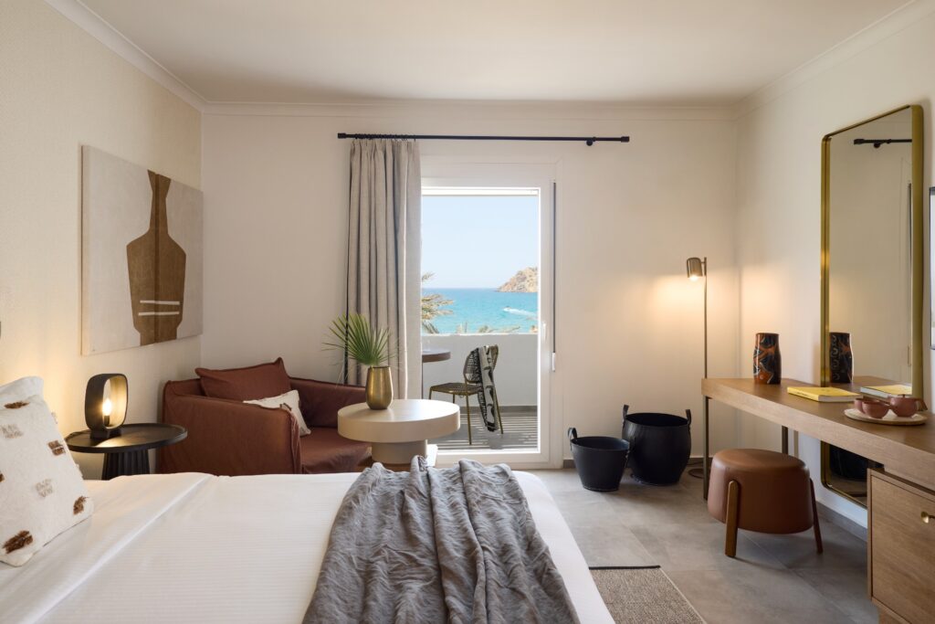 Golden Milos Horizon main